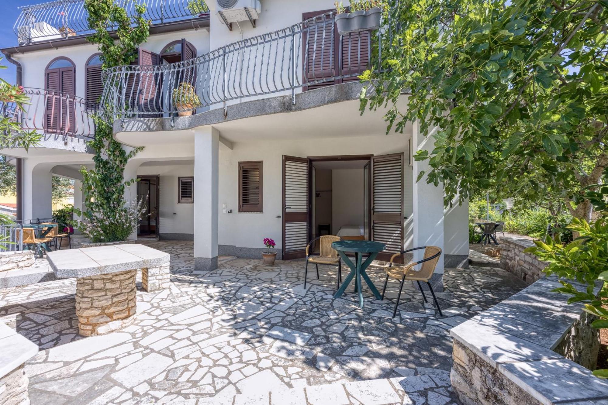 Guest House Jolanda Medulin Exterior photo